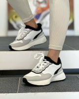 Зимові кросівки