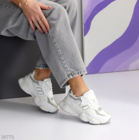 Кросівки Ilons 26773