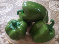 Перец муляж из пенопласта. 10см. Цвет - зелёный