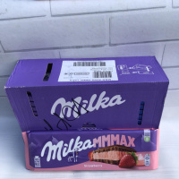 Шоколад Milka Полуниця 300 гр