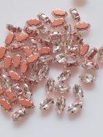 Страз (стекло)  в розовой металлической оправе. Размер - 5×10 мм. Цвет- прозрачный. 5 шт