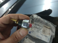 Датчик давления масла Матиз GM  94580327
