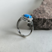 Серебряное кольцо CatalogSilver с опалом 0.6ct, вес изделия 2,66 гр (2192299) 17 размер