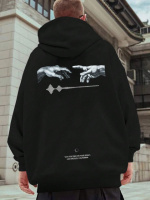 Чорне чоловіче комфортне оверсайз худі з трендовим принтом