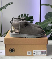 Зимові жіночі уггі Ugg Classic Ultra Mini (36-40)