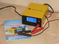 Зарядное устройство LUNDA BLM-CDQ-866 автомат. 12В / 24В/6Ач -150Ач/12V-10A (макс.)/ 24V-8A (макс.)