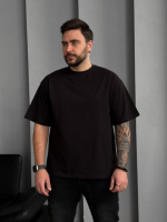 Оверсайз футболка чорна однотонна