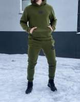 Утеплений спортивний костюм Nike хакі