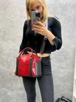 Червона - крокодиловий принт - стильна, молодіжна сумочка на блискавці зі знімним ремінем  (0567-3)