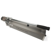 Двошвидкісний ручний насос високої витрати WH-30 (2 л, 700 бар)