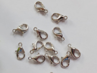 Замок -лобстер. Размер - 10 мм. Цвет - сталь. Цена указана за 5 шт