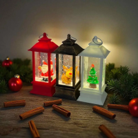 Новорічний LED-нічник «Казковий ліхтар» з рідиною й блискітками 13 см на батарейках iC227