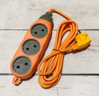Удлинитель двухсторонний на 6 гнезд, оранжевый 3м / V78-3