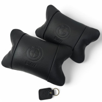 Премиальный набор автоподушек BMW из натуральной кожи – подушки + брелок.