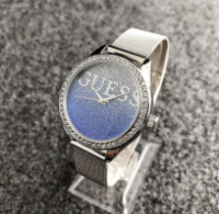 Женские наручные часы под Guess Серебро с синим