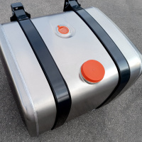 Паливний бак Mercedes 185л (560х640х500)