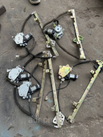 Стеклоподъемник передний правый электрический Джили СК 1800271180