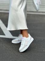 Жіночі кеди