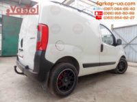 Тягово-зчіпний пристрій (фаркоп) Peugeot Bipper (2008-...)