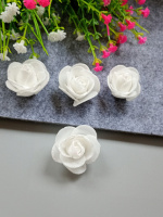 Цветок розы из фоамирана /  Диаметр 3,0 см, высота 2,5 см/ белый