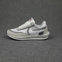 Nike Sacai білі з сірим