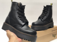 Демісезонні жіночі черевики Dr.Martens MOLLY (36-40)