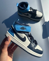 Дитячі кросівки Nike Air Jordan (26-30)