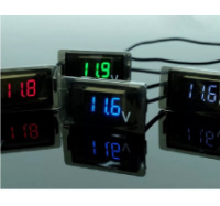 Цифровой вольтметр влагозащищенный IP65, диапазон измерений 4 -30V, Red