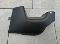 Правая обшивка (обивка, накладка) центральной консоли Ниссан Санни н14 n14