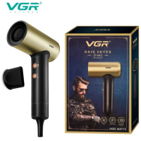 Фен профессиональный VGR V-441 с 3 уровнями обдува и 4 уровнями температуры