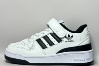 Дитячі кросівки Adidas Originals Forum Low (26-30)