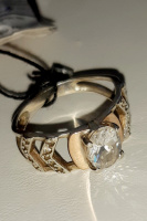 Серебряное кольцо с БЕЛЫМИ ТОПАЗАМИ и золотом, 925 проба, 375 проба