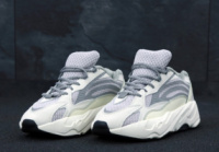 Унісекс жіночі чоловічі кросівки Adidas Yeezy Boost 700 (36-45)