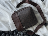 Чоловіча сумка мессенджер через плече  Coach коричневий