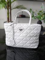 Велика жіноча сумочка Prada нейлон білий