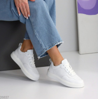 Кросівки Tilani 26837