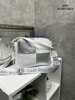 Біла-срібло — три окремих відділення - стильна та елегантна сумочка у комбінації (0554)