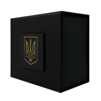 Подарункова картонна коробочка для годинника Boxes чорна з тризубом (1000-0368)