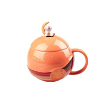 Чашка фарфоровая Starry Sky 400мл с крышкой и ложкой Оранжевый HP877O