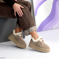 Кросівки-Уггі Blum зима 25678