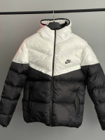 Чоловіча зимова куртка Nike Storm Fit