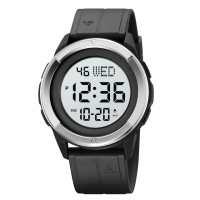 Чоловічий спортивний годинник Skmei 2047BKWT Black-Silver з електронним циферблатом та водозахистом 5 ATM