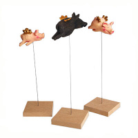 Статуетки «Ангели Хрю»