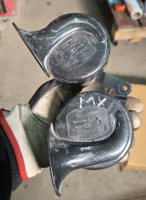 TESLA Б/В Клаксон в зборі 2шт Tesla Model S Plaid, X Plaid, HORN ASSEMBLY 162370500С