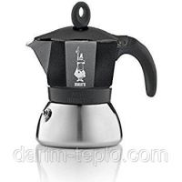 Гейзерная индукционная кофеварка Bialetti Moka express 0004812 на 3 чашки (черная)