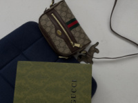 Сумка Gucci Supreme Ophidia Mini Shoulder Bag коричневий