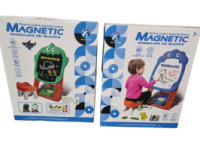 Мольберт  двосторонній, магніти, 5 маркерів “пиши-витирай”, набір крейди.зелений