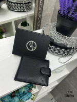 АКЦІЯ! Натуральна шкіра. На кнопці, з затискачем - чорний чоловічий гаманець преміум якості у фірмовій коробці, 11х9 см (1374)