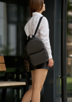 Жіночий рюкзак високої якості українського виробництваТОП  -  чорний