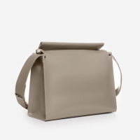 БЕЖ ТАУП - качественная и элегантная сумочка квадратной формы, на молнии и с длинным ремнем (Луцк, 861)
